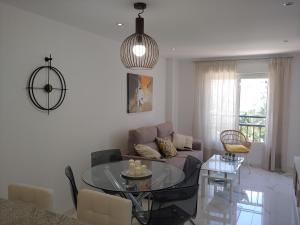 Posezení v ubytování Apartamento 315 en paseo marítimo 96