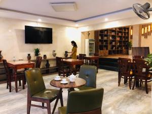 Restoran atau tempat makan lain di Binh Duong 2 Hotel