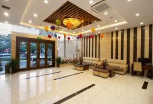 Ruang duduk di Mitisa Hotel Da Nang - Near Dragon Bridge