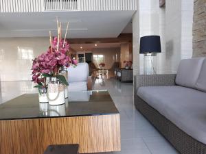 Khu vực ghế ngồi tại Condo at SMDC Wind Residences Tagaytay