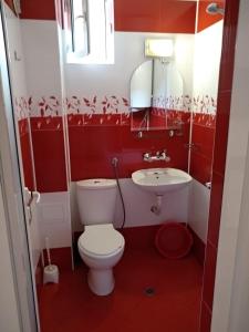 A bathroom at Villa Diana Self check-in