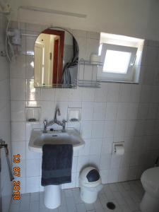 Ένα μπάνιο στο Hippokratis Apartments