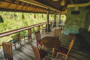 Balkón nebo terasa v ubytování WW Backpackers