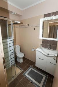 Vista Del Mare Rooms tesisinde bir banyo