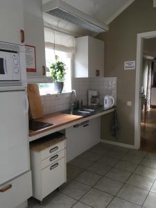 Cucina o angolo cottura di Vadstena Vandrarhem-Hostel
