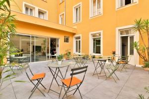 Gallery image of Hotel le Noailles Nice Gare in Nice