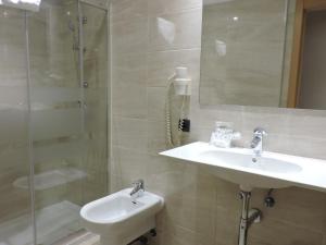 Koupelna v ubytování Hotel El Nogal