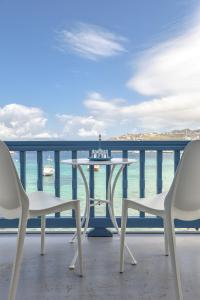 ミコノス・シティにあるWhite Memories, seafront luxury apartment Mykonosのギャラリーの写真