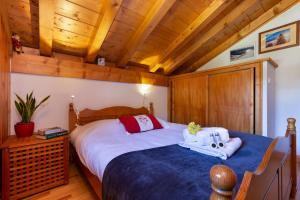Lova arba lovos apgyvendinimo įstaigoje Village des Oursons Chalet B - Happy Rentals