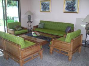 Posezení v ubytování Villa Oranje Pattaya