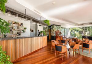 Lounge nebo bar v ubytování Quintinha Sao Joao Hotel & Spa
