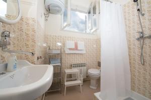 Kúpeľňa v ubytovaní Stefani Studio Apartman