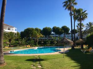 The swimming pool at or close to Rancho A 112