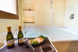 Ποτά στο Romantic Suite Canelles