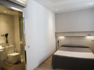 Kúpeľňa v ubytovaní Hostal Benidorm