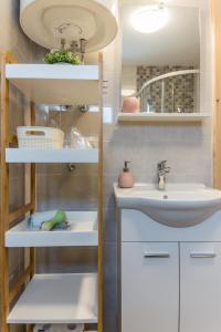 Dapur atau dapur kecil di Holiday home, Apartman Obajdin
