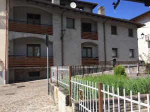 Foto dalla galleria di residenza in zona Pontedilegno T02034 a Villa dʼAllegno