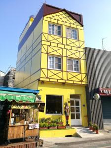 Gallery image of ELLIE HOUSE in Xiaoliuqiu