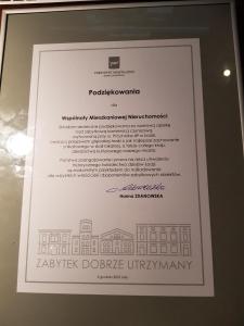 een teken voor het laboratorium van de hykk doyle universiteit bij Próchnika 49 Rooms in Łódź