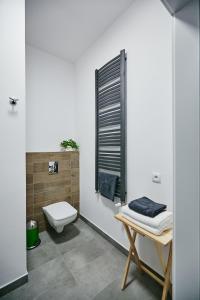 Ett badrum på Zielony Apartament DE LUX dla 4 osób Chorzów Katowice