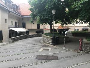 Budova, kde se apartmán nachází