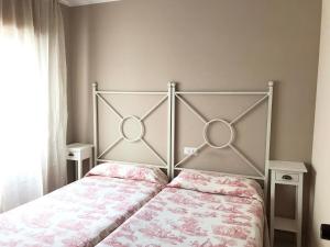Postel nebo postele na pokoji v ubytování Pisos Centro Ribadesella