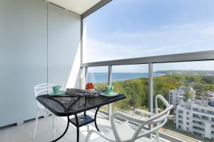 Balkon lub taras w obiekcie Aquamarina Onyx Marina Invest