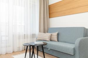 Część wypoczynkowa w obiekcie Aquamarina Onyx Marina Invest