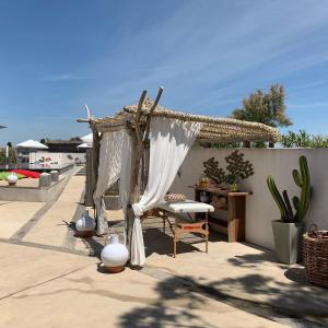 Patio nebo venkovní prostory v ubytování Lodge Sainte Helene Adult only