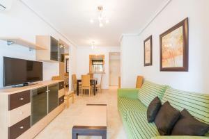 Kuchyň nebo kuchyňský kout v ubytování Apartamentos Jardines del Mar II