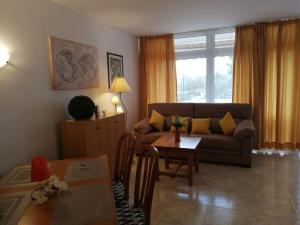 Ein Sitzbereich in der Unterkunft Apartamento Silver Alcudia Blue