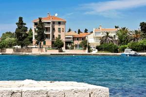 Gallery image of Villa Hresc M in Zadar