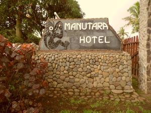 Vottorð, verðlaun, skilti eða annað skjal til sýnis á Hotel Manutara