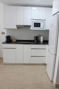 Kuchnia lub aneks kuchenny w obiekcie Apartamento Ronda IV - Los Boliches