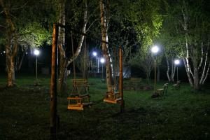 Κήπος έξω από το Kazbegi cottages qabarjina