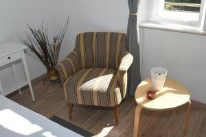 Posedenie v ubytovaní Central apartment with beautiful sea view