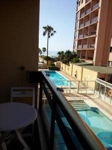 Bazén v ubytování Torremolinos Beach Apartment nebo v jeho okolí