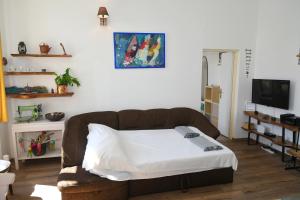 Posteľ alebo postele v izbe v ubytovaní Central apartment with beautiful sea view