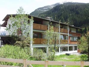 Gallery image of Appartements Steinbock - Ski-In & Ski-Out in Tux