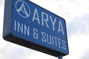 Certifikát, hodnocení, plakát nebo jiný dokument vystavený v ubytování Arya Inn and Suites