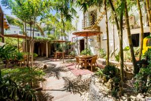 Zahrada ubytování Sur Beach Resort Boracay