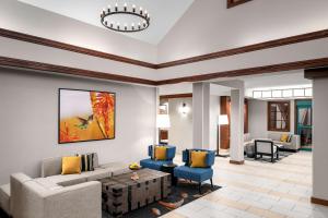 Posezení v ubytování Hyatt House Scottsdale Old Town
