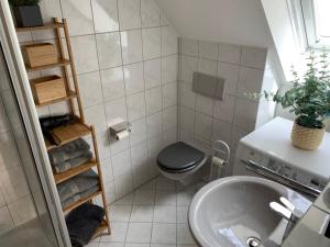 Ванна кімната в Ferienwohnung Paula in Friedrichshafen