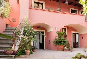 The building in which a panziókat is located