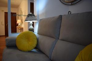A seating area at El Pozu las Ranas
