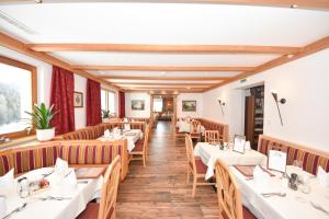 Restaurace v ubytování Gasthof Martha