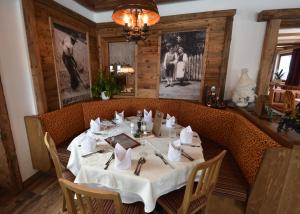 Restaurace v ubytování Gasthof Martha + 25 fotografií
