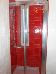 Ванная комната в Lux Hostel - z prywatnymi łazienkami
