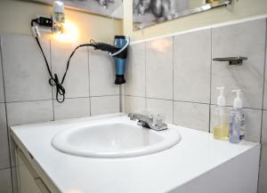 Koupelna v ubytování Eko Cozy Guest House + 33 fotografií