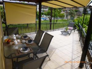 A balcony or terrace at Bungalows Niki